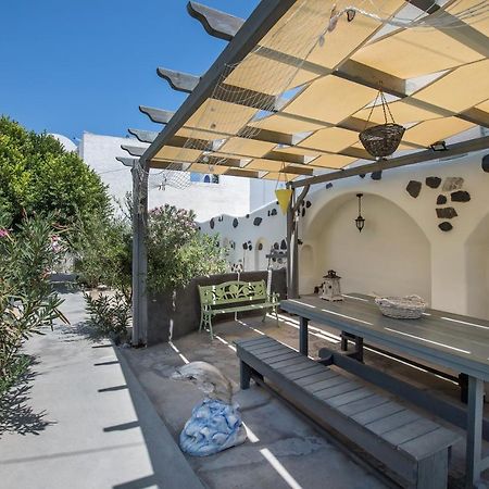 Belair Hotel Perissa  Exterior photo